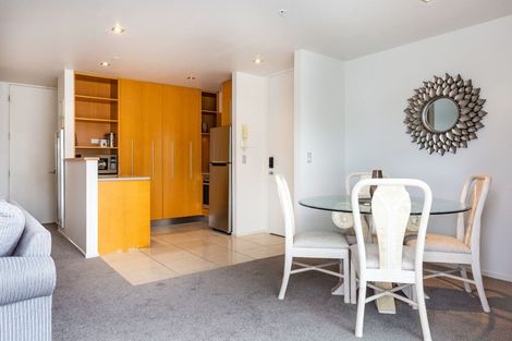 Photo of property in 7/2 Lowell Place, Waipahihi, Taupo, 3330