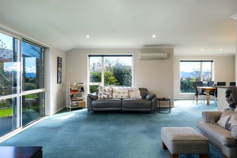 Photo of property in 64 Hillcrest Avenue, Witherlea, Blenheim, 7201