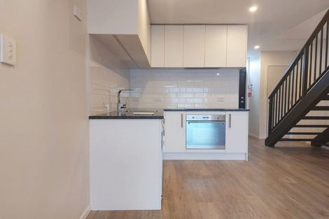 Photo of property in 104/1 Village Quarter Lane, Frankton, Hamilton, 3204