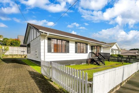 Photo of property in 16a Regina Street, Westmere, Auckland, 1022