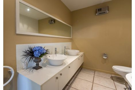 Photo of property in 11b Lookaway Place, Huntsbury, Christchurch, 8022