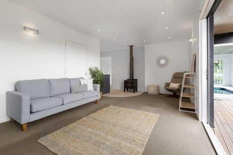 Photo of property in 24 Point Street, Raglan, 3225