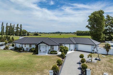 Photo of property in 29 Northside Drive, Waikuku, Rangiora, 7473