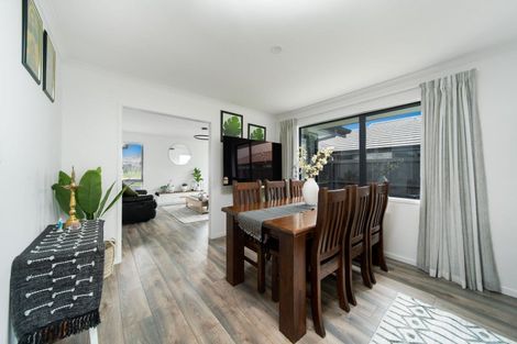 Photo of property in 44 Lake Drive, Tikipunga, Whangarei, 0112