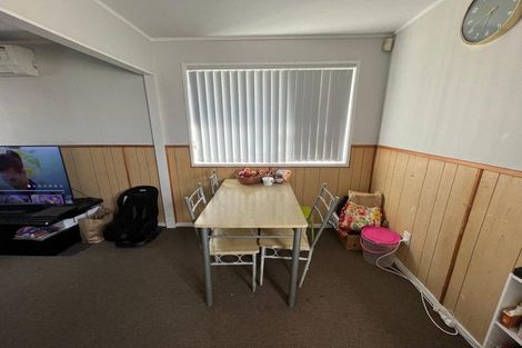 Photo of property in 105 Mahia Road, Wattle Downs, Auckland, 2103