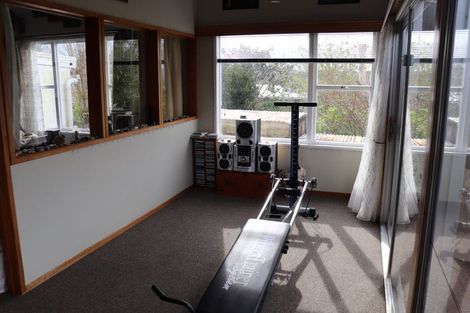 Photo of property in 65 Gorge Road, Maungaturoto, 0520