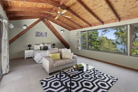 Photo of property in 218 Manganese Point Road, Tamaterau, Whangarei, 0174