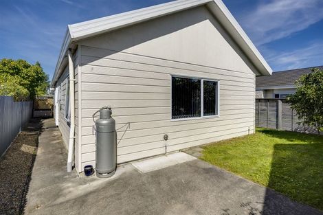 Photo of property in 2/55 Meeanee Road, Taradale, Napier, 4112