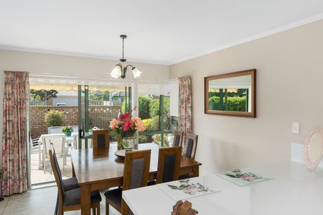 Photo of property in 111 Blake Boulevard, Papamoa Beach, Papamoa, 3118