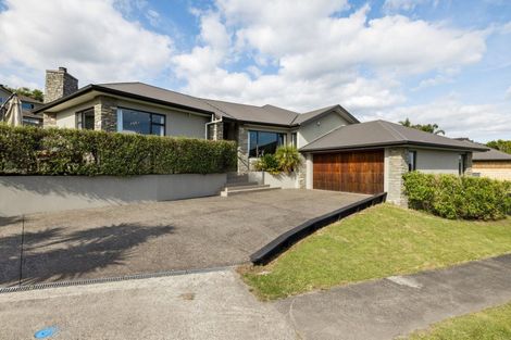 Photo of property in 10 The Dales, Dinsdale, Hamilton, 3204