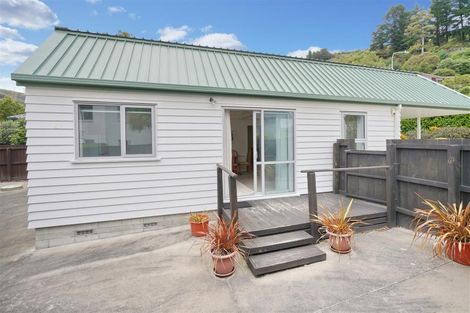 Photo of property in 63 Landsdowne Terrace, Cashmere, Christchurch, 8022