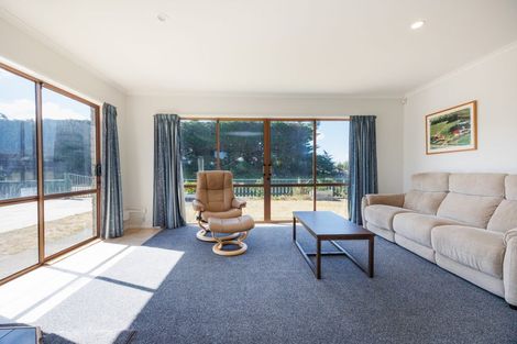 Photo of property in 81 Thomas Place, Foxton Beach, Foxton, 4815