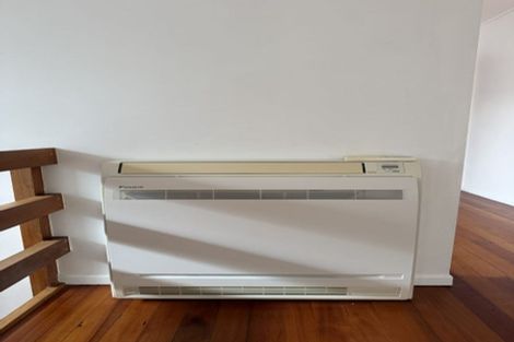 Photo of property in 135 Mairangi Road, Wilton, Wellington, 6012