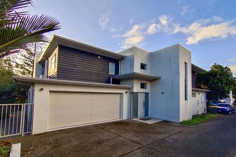 Photo of property in 10a Waterloo Road, Milford, Auckland, 0620