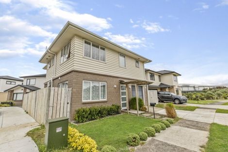 Photo of property in 89 Naylors Drive, Mangere, Auckland, 2022