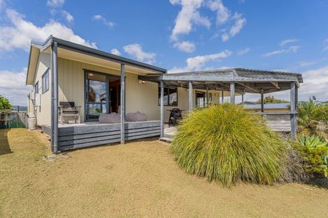 Photo of property in 149 Kowhai Avenue, Matarangi, Whitianga, 3592