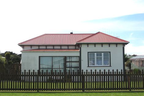 Photo of property in 92 Hinau Street, Castlecliff, Whanganui, 4501