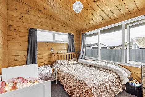 Photo of property in 56 Kaimanawa Street, Kelvin Grove, Palmerston North, 4414