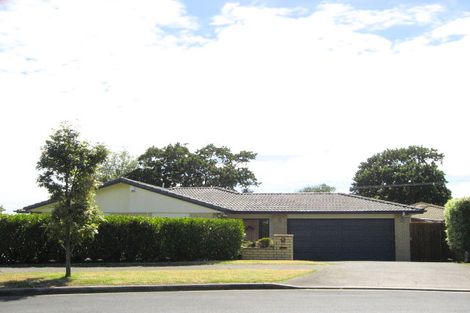 Photo of property in 25 Kohanga Road, Mangere Bridge, Auckland, 2022
