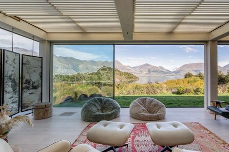 Photo of property in 4 Fishermans Lane, Mount Creighton, Queenstown, 9371