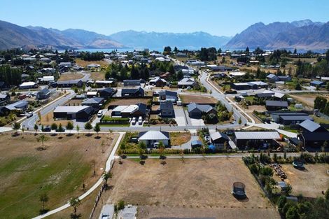 Photo of property in 13 Dingle Street, Lake Hawea, 9382