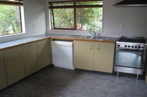 Photo of property in 1/43 Rawene Road, Birkenhead, Auckland, 0626