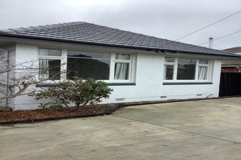 Photo of property in 18 Avonhead Road, Avonhead, Christchurch, 8042