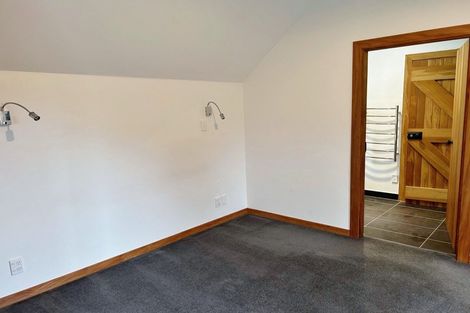 Photo of property in 140 Main Road, Allandale, Lyttelton, 8971