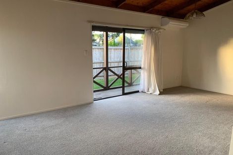Photo of property in 23a Mcleod Road, Henderson, Auckland, 0612