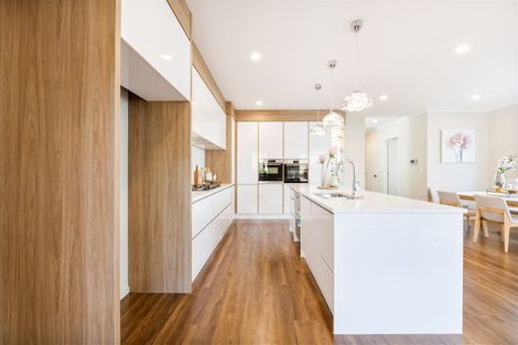 Photo of property in 22 Carrygawley Road, Flat Bush, Auckland, 2019