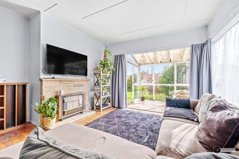 Photo of property in 38 Hall Crescent, Epuni, Lower Hutt, 5011