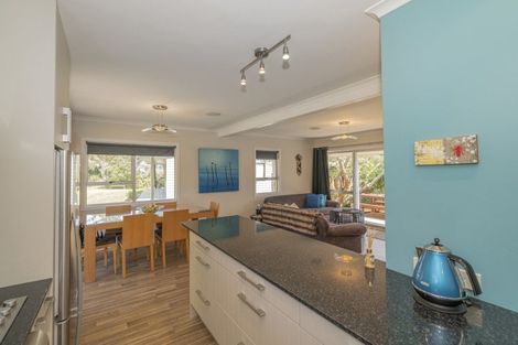 Photo of property in 8 Cory Wright Drive, Tairua, 3508