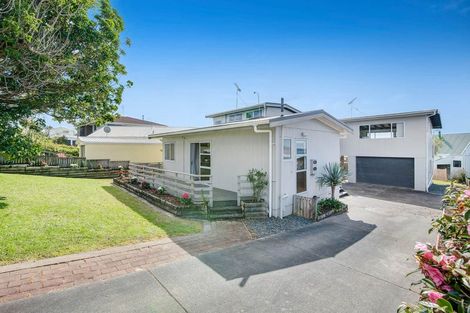 Photo of property in 26 Kawau View Road, Snells Beach, 0920