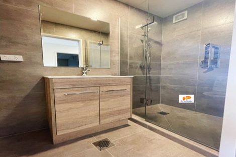 Photo of property in 44 William Souter Street, Forrest Hill, Auckland, 0620