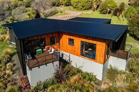 Photo of property in 49 Long Bay Road, Takamatua, Akaroa, 7583