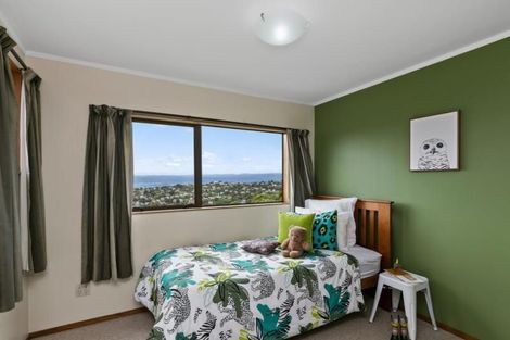 Photo of property in 18 Kilsyth Street, Karori, Wellington, 6012