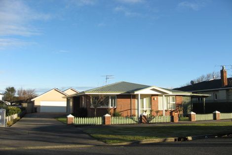 Photo of property in 32 Dublin Street, Windsor, Invercargill, 9810
