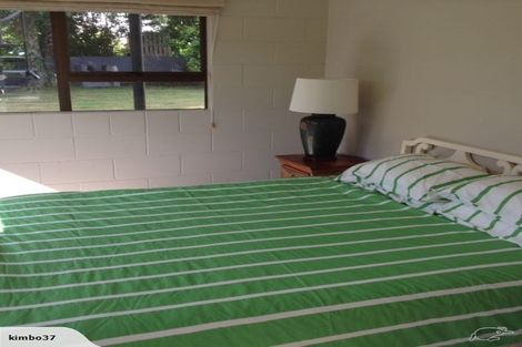 Photo of property in 30 Irwin Place, Kinloch, Taupo, 3377