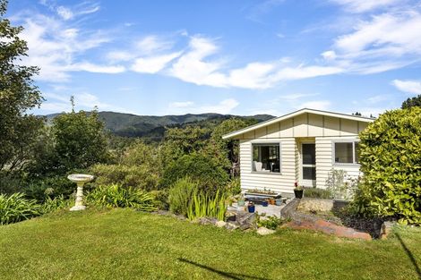 Photo of property in 1/3 Ely Grove, Wainuiomata, Lower Hutt, 5014
