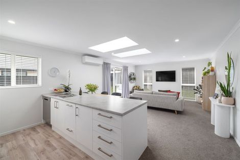 Photo of property in 39 Blue Jacket Drive, Halswell, Christchurch, 8025