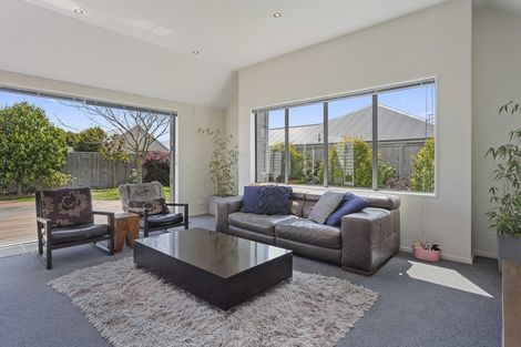 Photo of property in 20 Sandown Boulevard, Rangiora, 7400