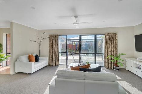 Photo of property in 137 Chinnerys Road, Woodend, 7610