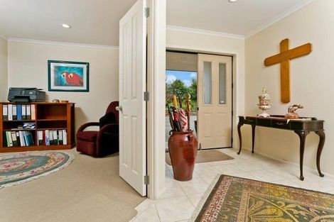 Photo of property in 6 Top Road, Dairy Flat, Albany, 0792