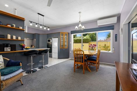 Photo of property in 68 Clare Street, Cambridge, 3434