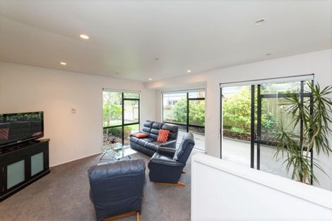 Photo of property in 61 Jickell Street, Hokowhitu, Palmerston North, 4410