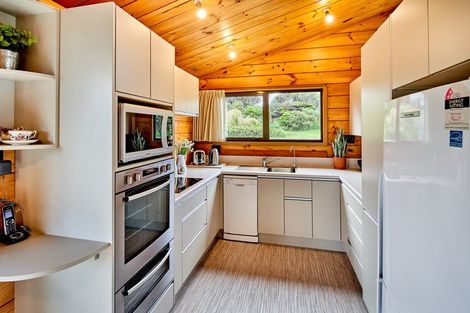 Photo of property in 215 Buckley Road, Southgate, Wellington, 6023