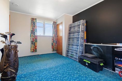 Photo of property in 84 Wrantage Street, Westown, New Plymouth, 4310