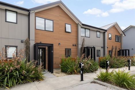 Photo of property in 3/25 Hargest Crescent, Sydenham, Christchurch, 8023