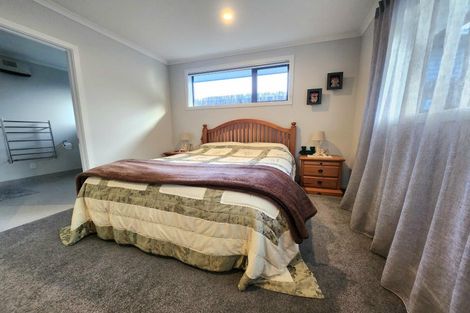 Photo of property in 11e Kingslea Street, Holmes Hill, Oamaru, 9401