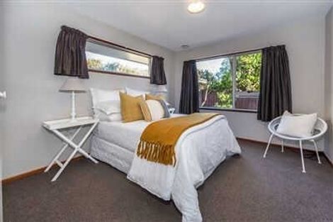 Photo of property in 2/9 Somme Street, St Albans, Christchurch, 8014